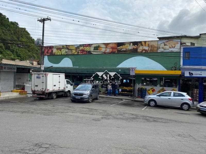 Loja à venda em Corrêas, Petrópolis - RJ