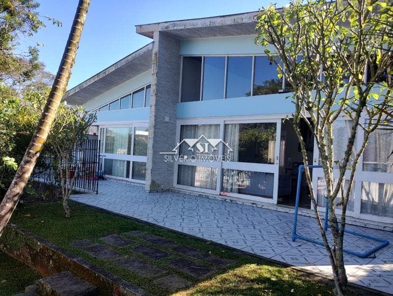 Casa à venda em Bingen, Petrópolis - RJ