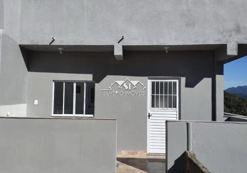 Apartamento para alugar em Valparaíso, Petrópolis - RJ
