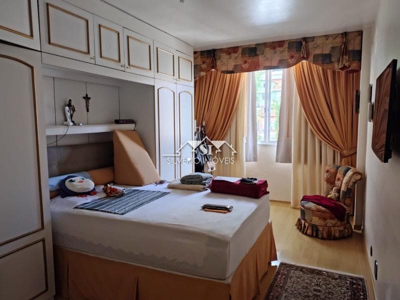 Apartamento à venda em Centro, Petrópolis - RJ