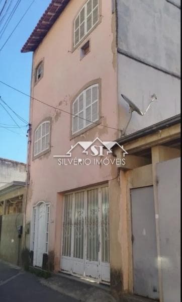 Casa à venda em Cascatinha, Petrópolis - RJ