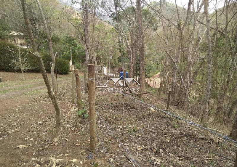 Terreno Residencial à venda em Araras, Petrópolis - RJ